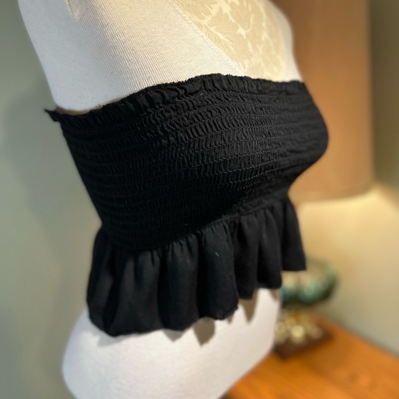 Peblum Tube Top - Picture 2 of 9